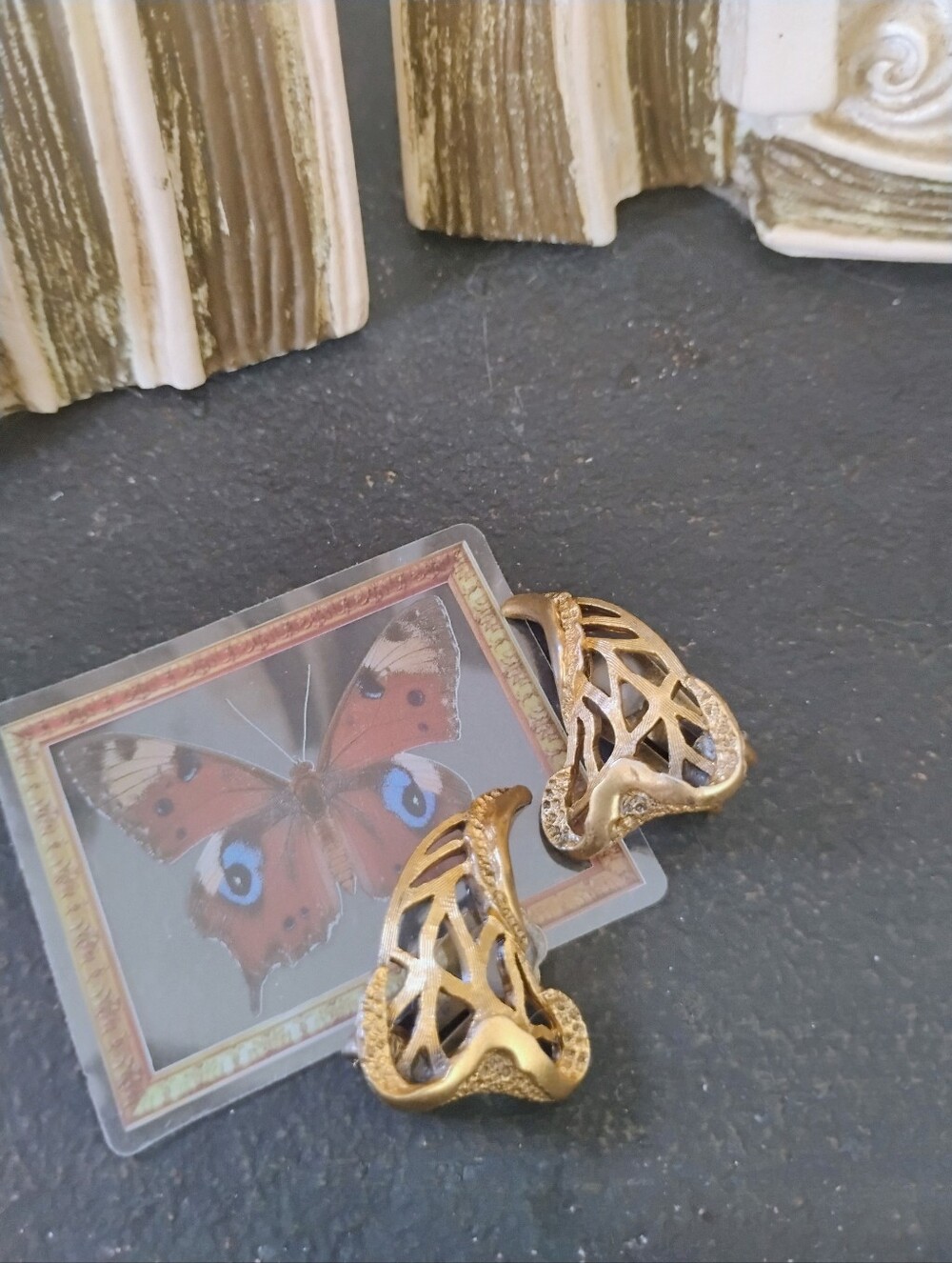 Vintage, Earrings Golden Ornate Metal Statement Clipon Earrings, Circa 1950s